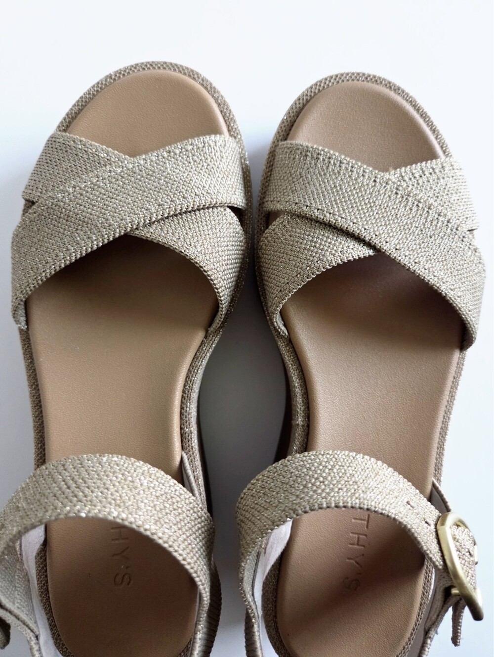 Rothy's Criss-Cross Metallic Gold/ Tan & Camel Platform Sandals, Size 6 - Picture 6 of 16